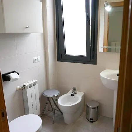 Дом отдыха House With 2 Bedrooms In Cudon With Enclosed Garden 3 Km From The Beach