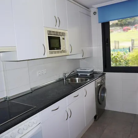 Дом отдыха House With 2 Bedrooms In Cudon With Enclosed Garden 3 Km From The Beach